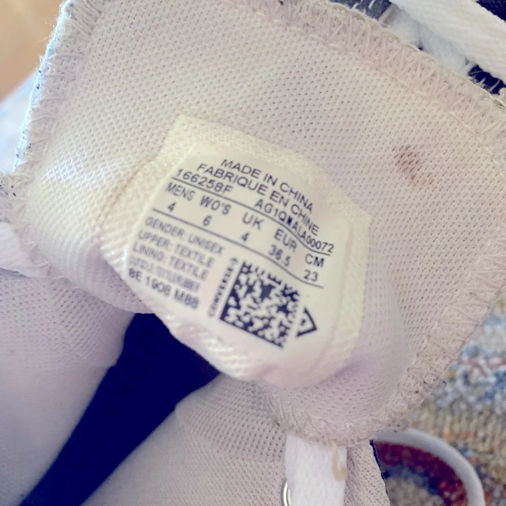 Zebra Converse Sneaker Size 6 Women - Picture 4 of 4